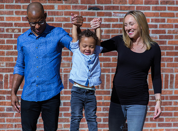 Mom and dad and son family portraits