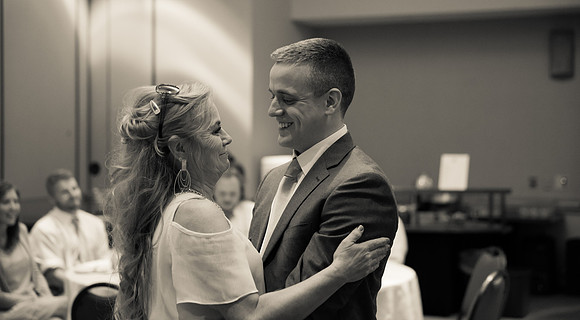 Groom and mom dance reception Estes Park