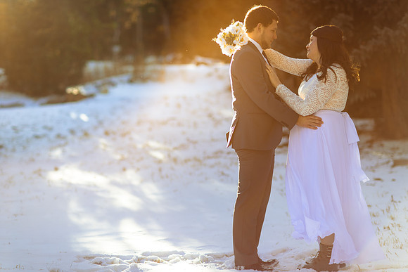 Winter wedding photographer Black Hawk