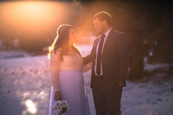 Winter wedding photographer Breckenridge