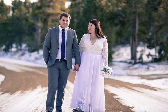 winter elopement photographer Vail