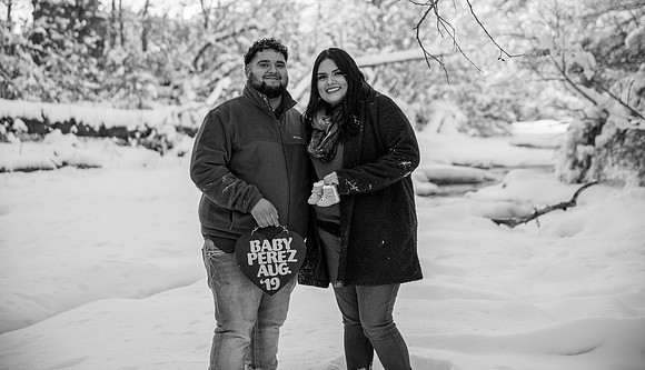 Maternity photographer Breckenridge