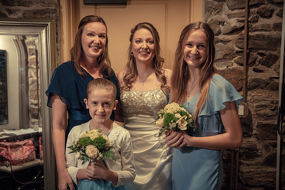 wedding photographer chief hosa lodge