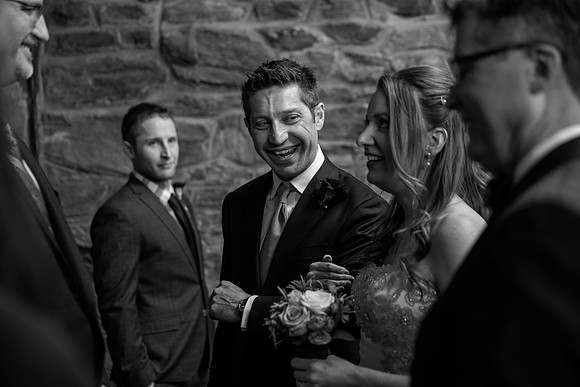 small wedding photographer chief hosa lodge