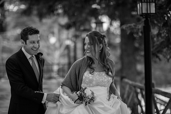 wedding photos chief hosa lodge