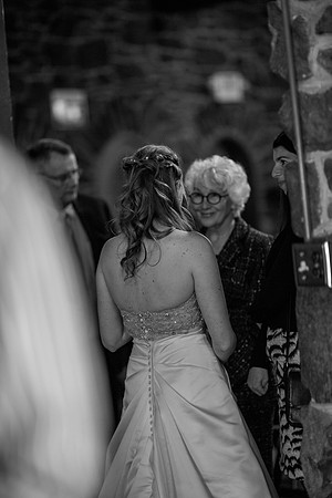 Small wedding photographer Chief Hosa Lodge