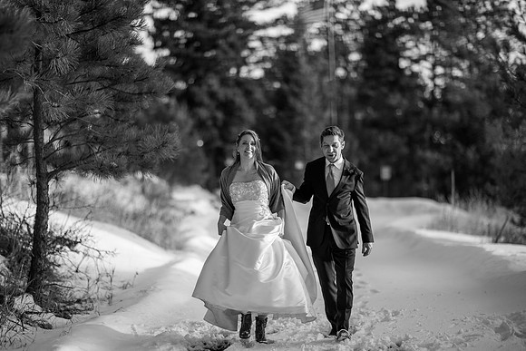 Wedding photographer Chief Hosa Lodge Colorado