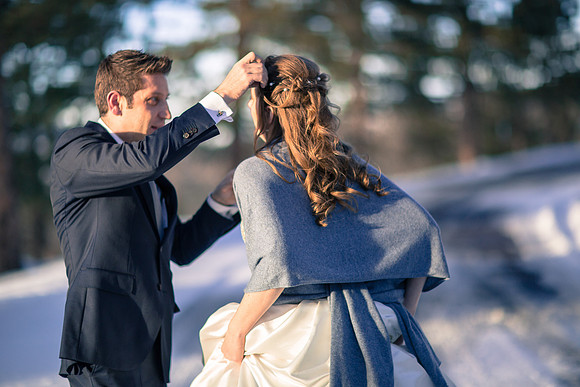 Small wedding photographer Chief Hosa Lodge