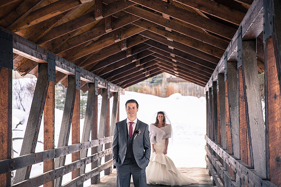 covered bridge vail colorado wedding photography